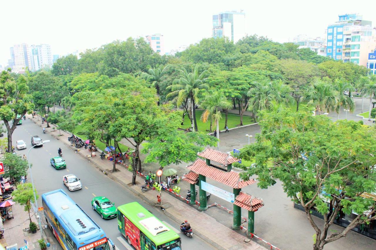 Liberty Hotel Saigon Greenview Ho Chi Minh City Exterior photo